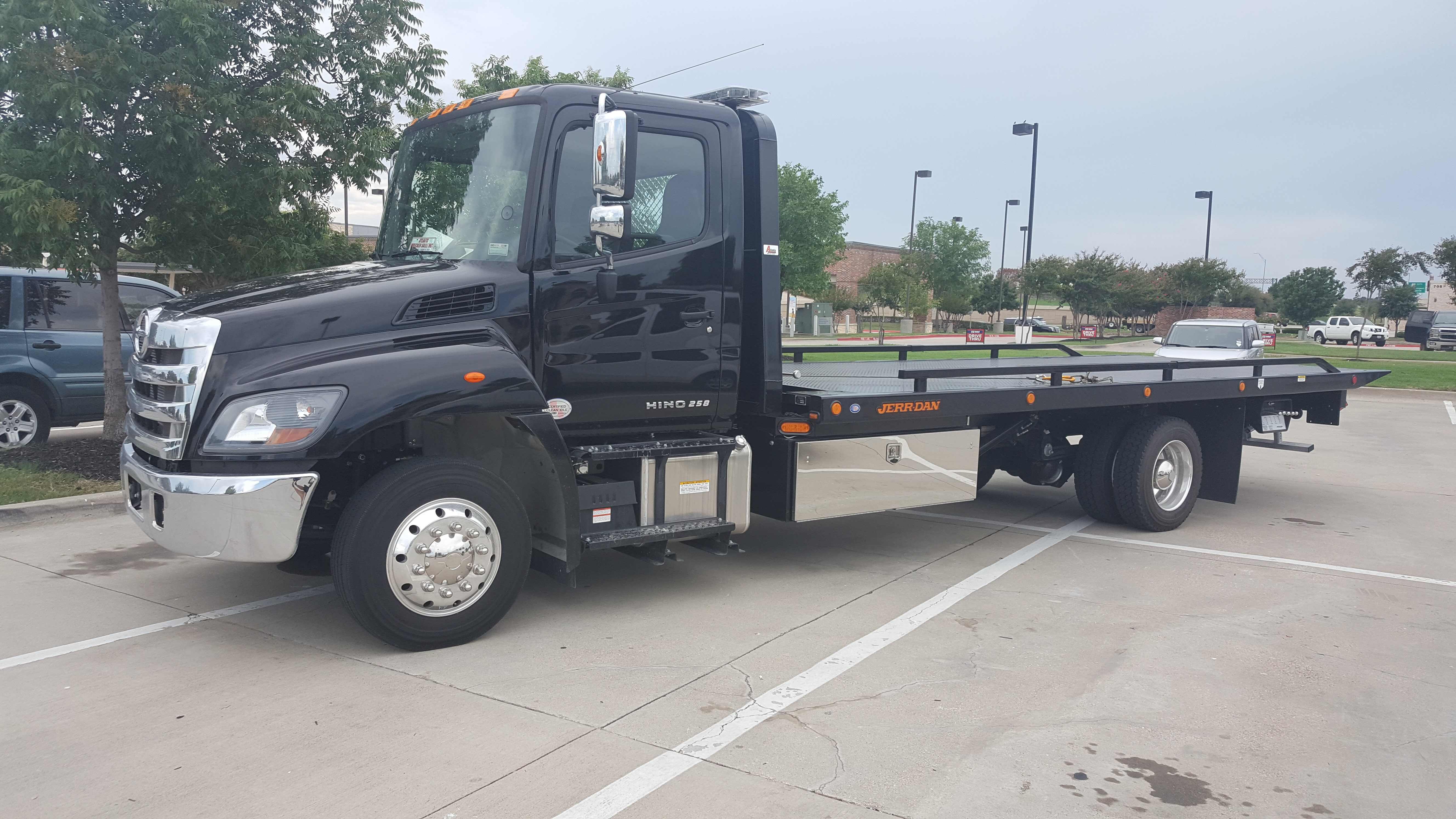 Tow Truck Service in dallas business image in Dallas, TX